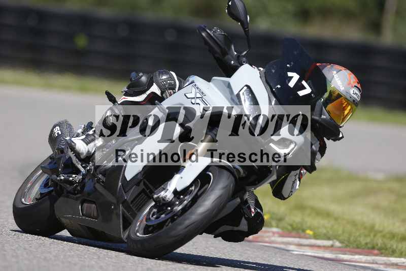 /Archiv-2025/42 07.08.2025 Peter Studer Girls Day ADR/Gruppe orange/17